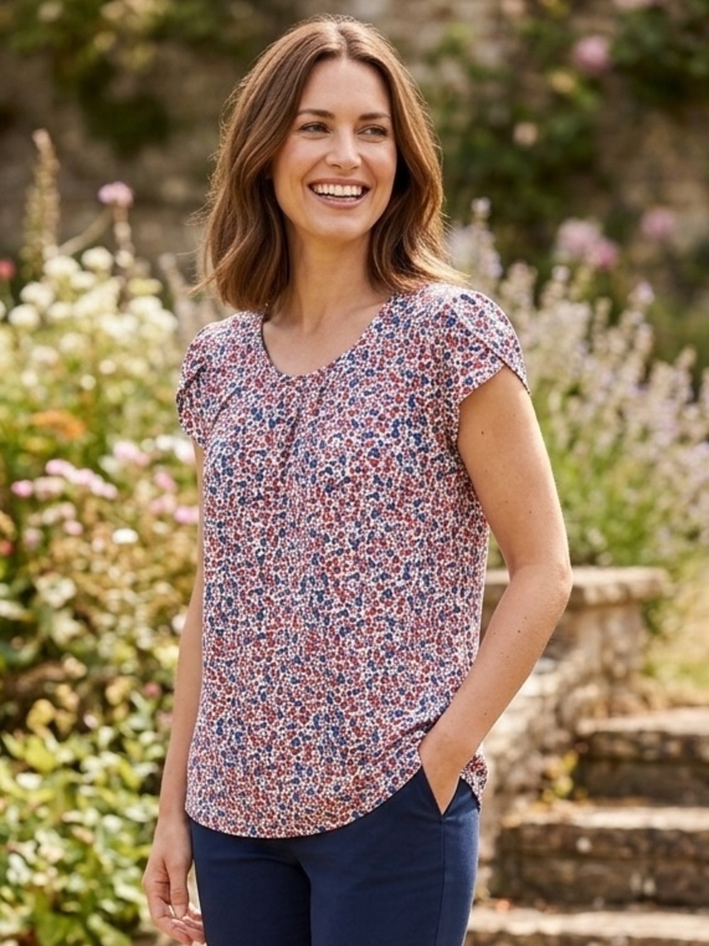 Adrianna Papell | Red and Blue Floral Cap Sleeve Blouse with Stretch | Sz L